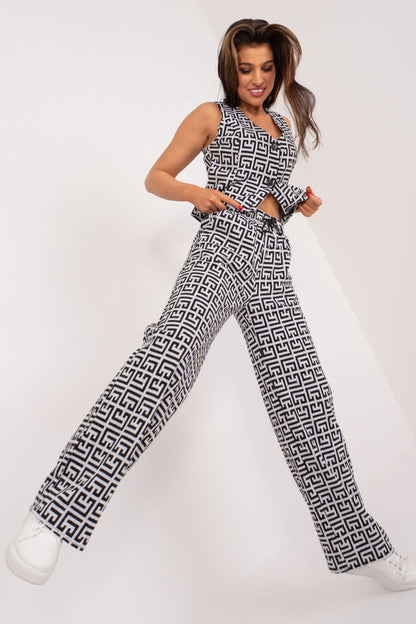 Women's Trousers Model 192508 Lakerta