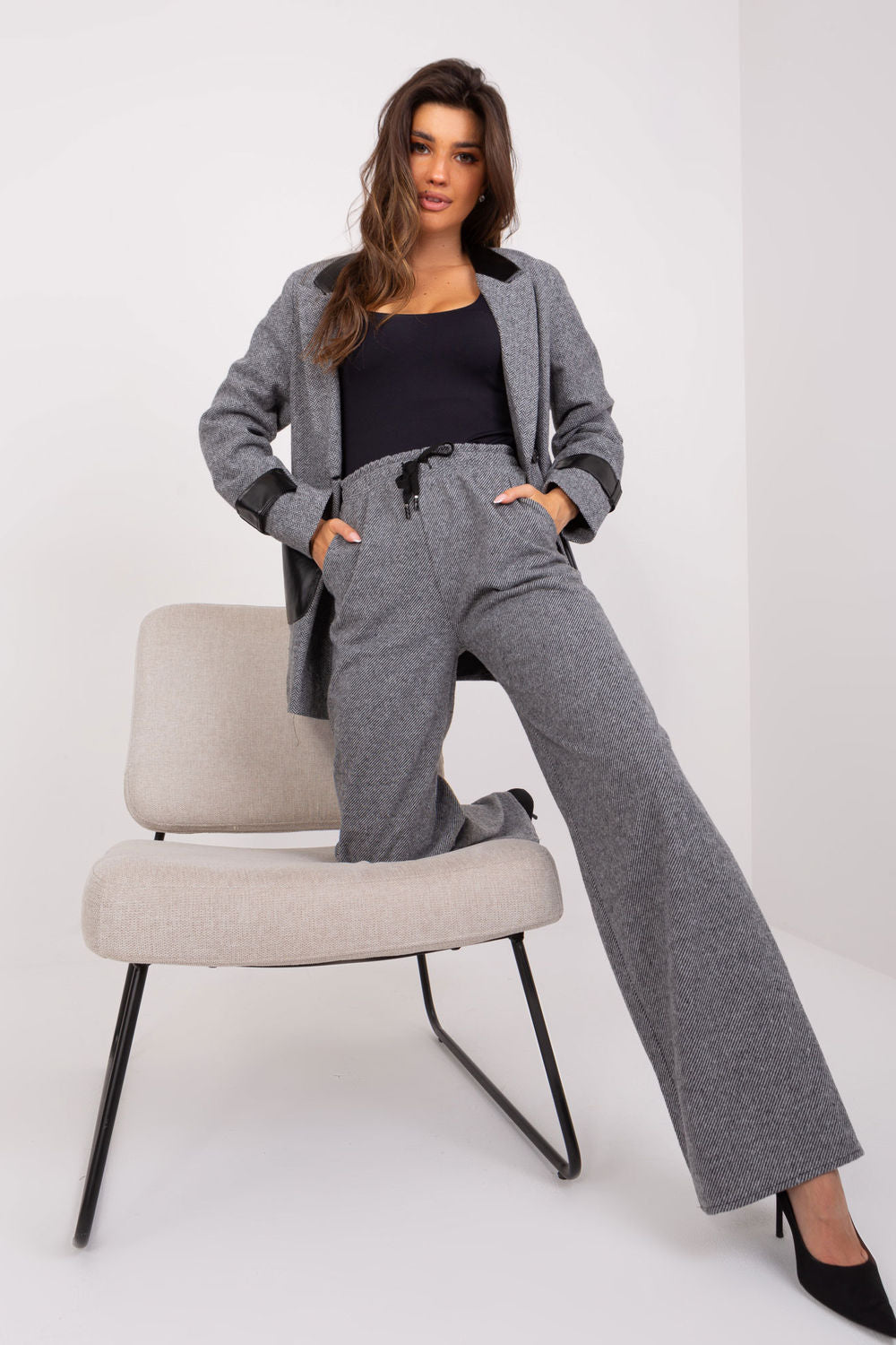 Women's Trousers Model 193132 Lakerta