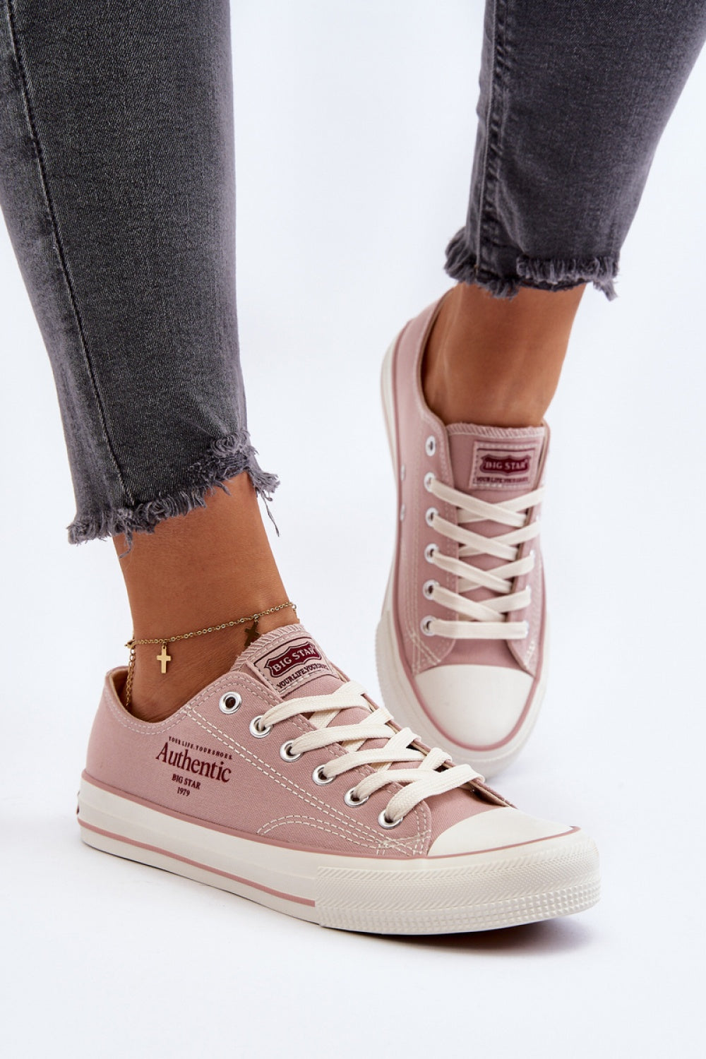 Sneakers Model 194990 Step in style