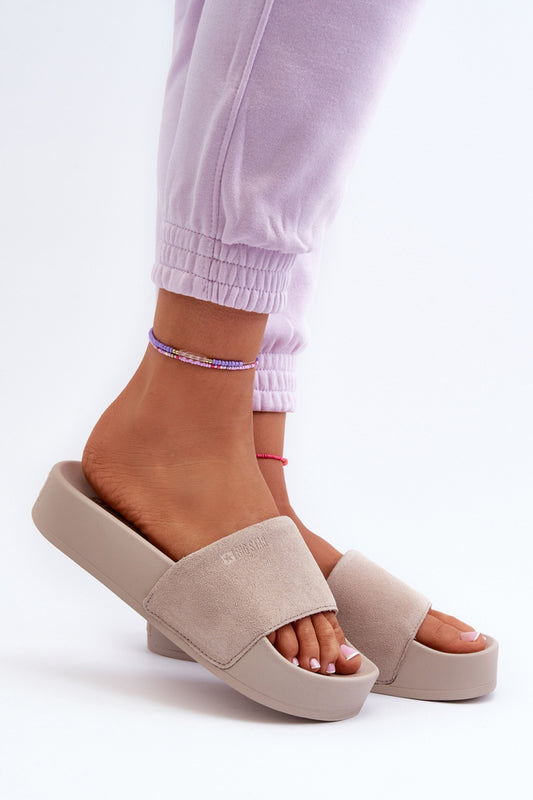 Slippers model 195433 Step in style