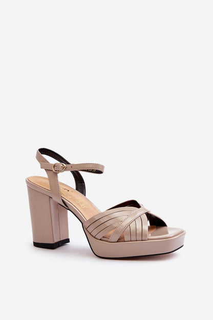 Sandals with heels model 195544 Step in style