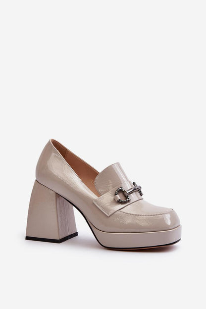 Shoes with a heel model 196315 Step in style
