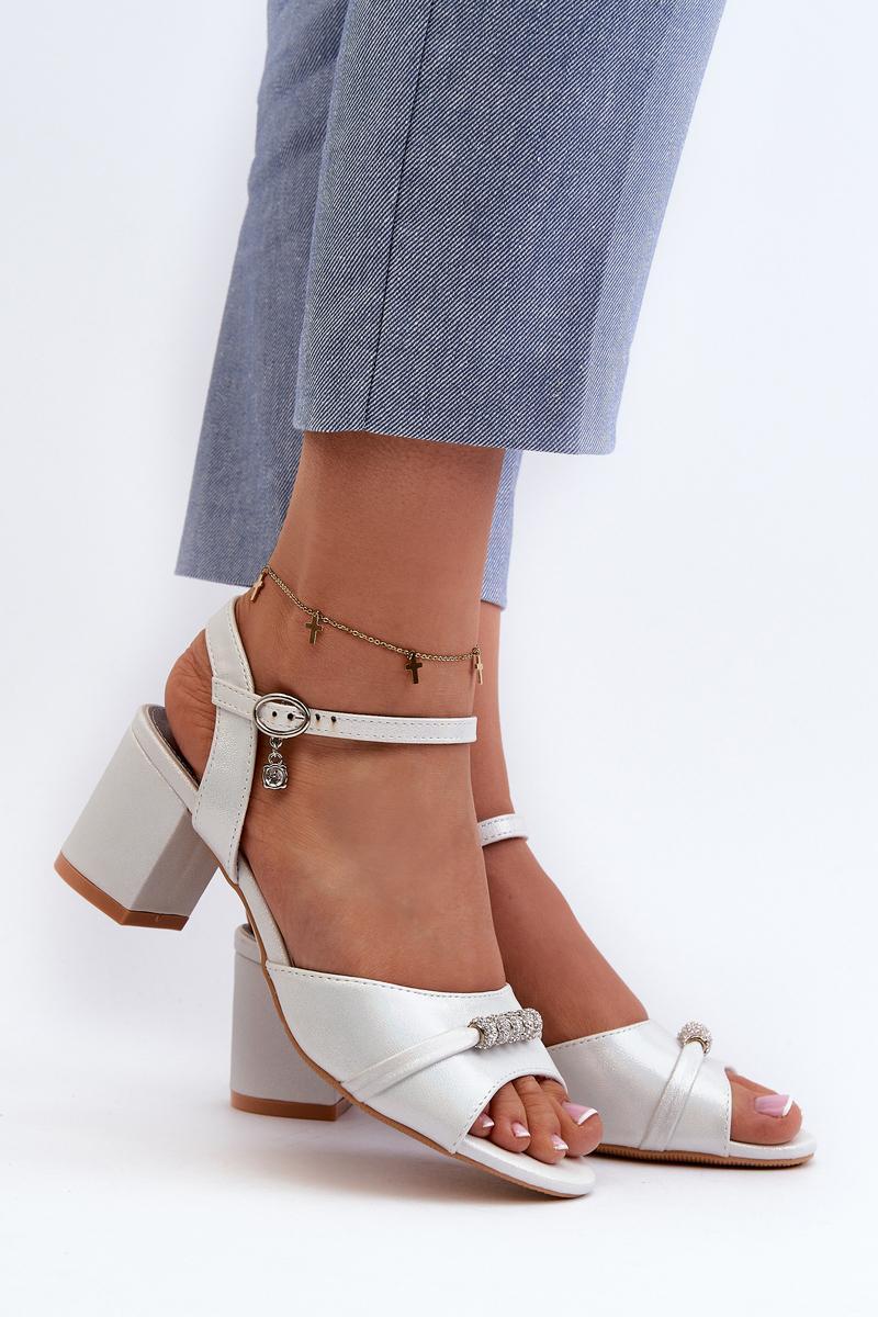 Sandals with heel model 196330 Step in style