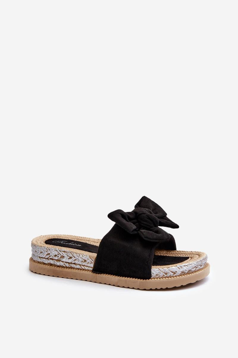 Slippers model 196418 Step in style