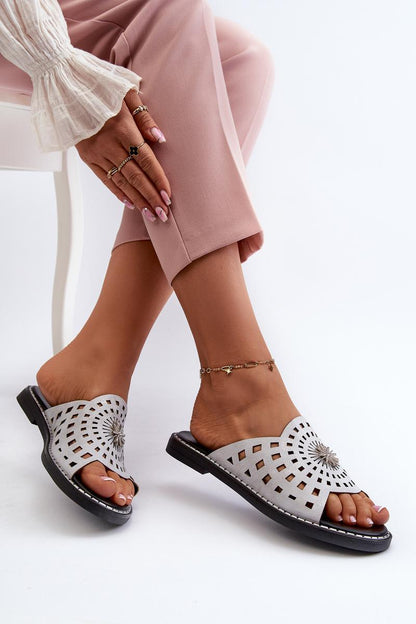 Slippers model 196424 Step in style