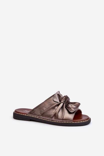 Slippers model 196425 Step in style