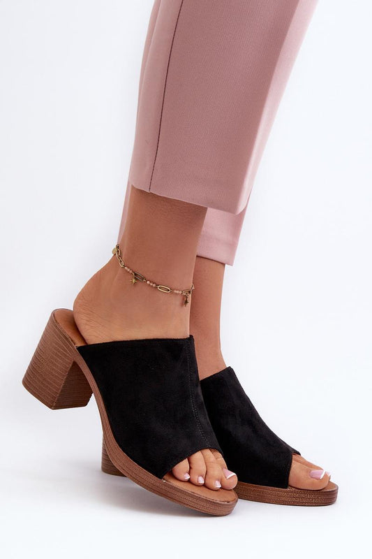 Mules model 196661 Step in style
