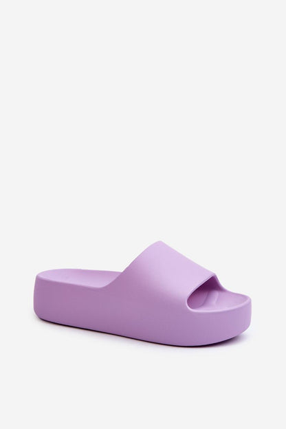 Slippers model 196679 Step in style