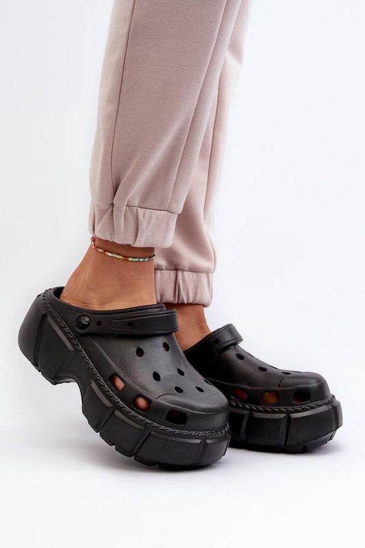 Slippers model 196683 Step in style