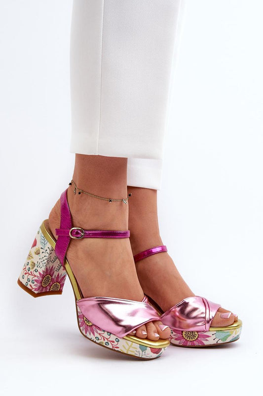 Sandals with heel model 196971 Step in style