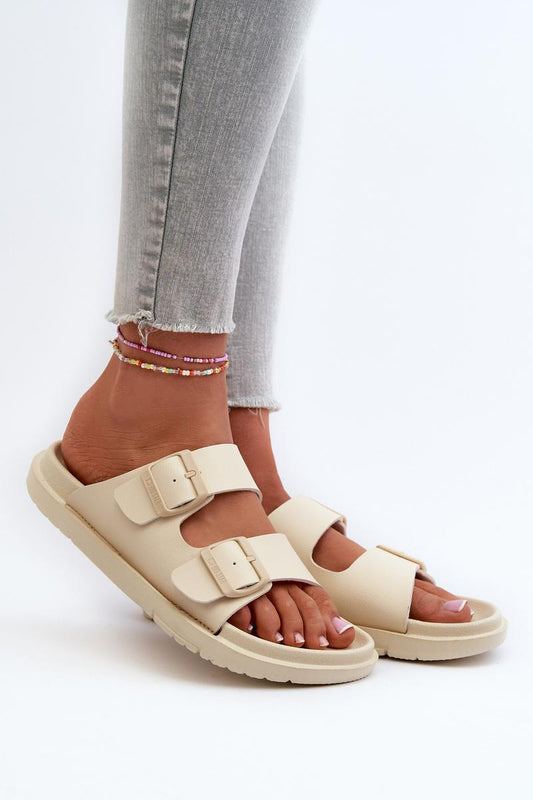 Slippers model 197418 Step in style