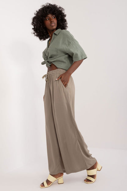 Ladies' Trousers model 197537 Sublevel