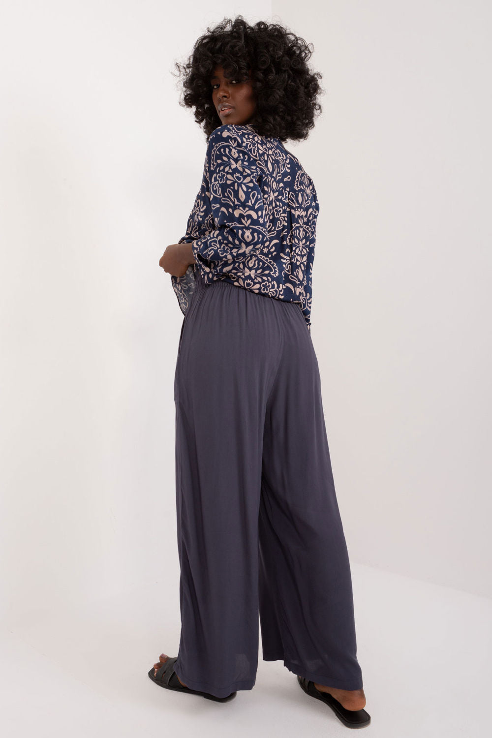 Women's trousers model 197539 Sublevel