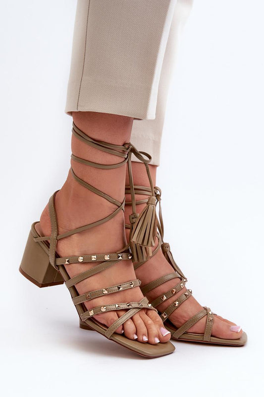 Sandals with heels model 197585 Step in style