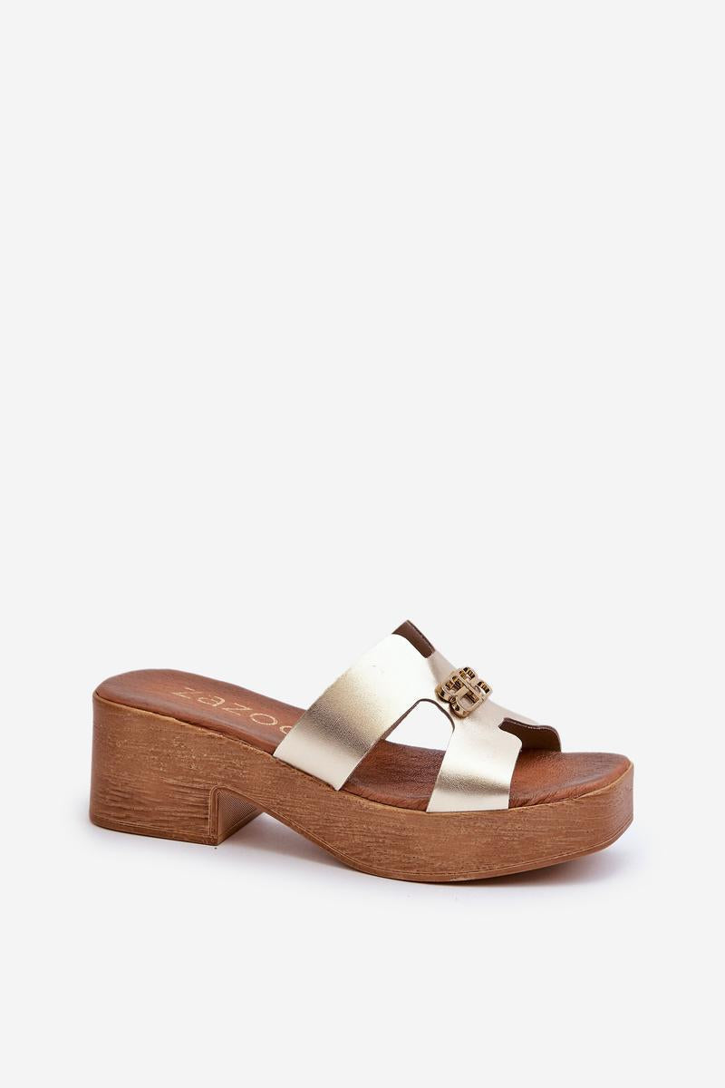 Slippers model 197658 Step in style