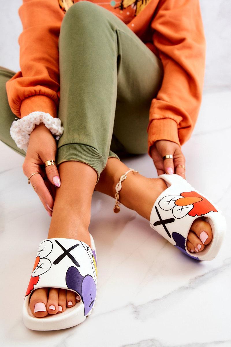 Slippers model 198170 Step in style