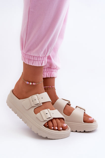 Slippers model 198283 Step in style