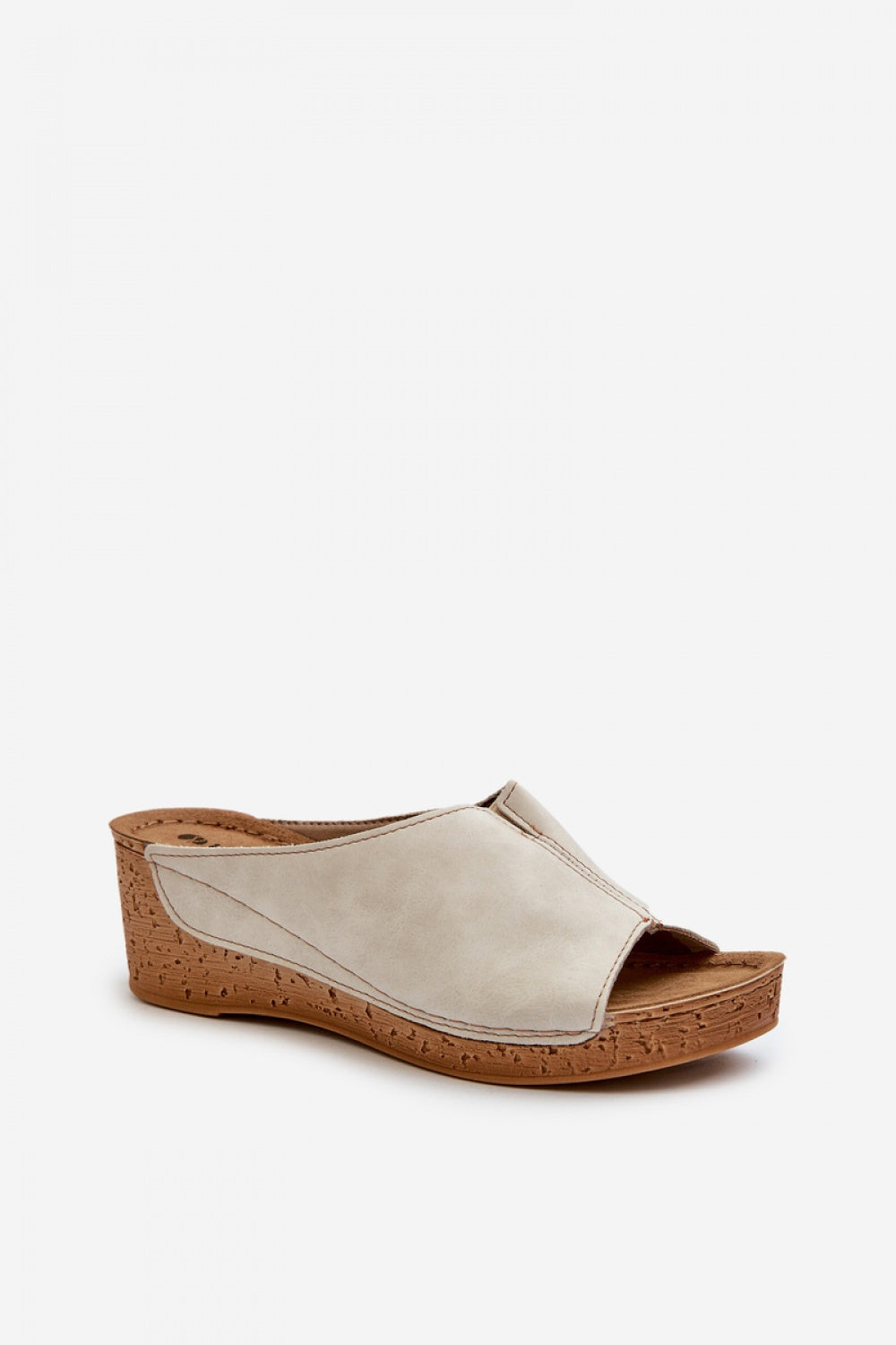 Slippers model 198463 Step in style