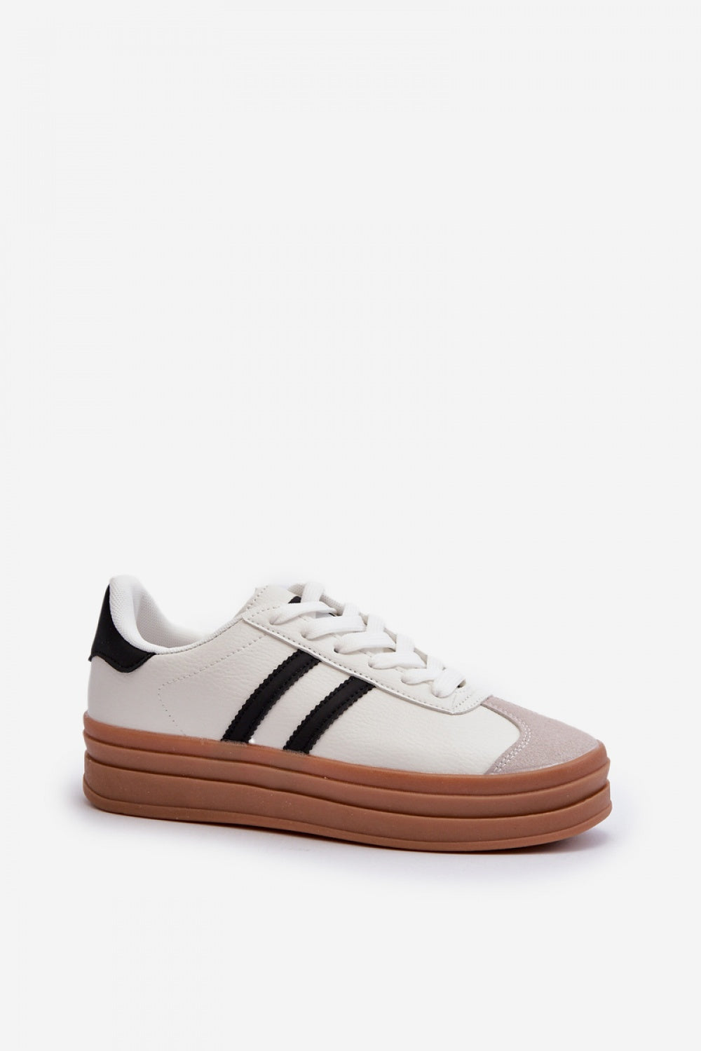 Sports shoes model 198511 Step in style