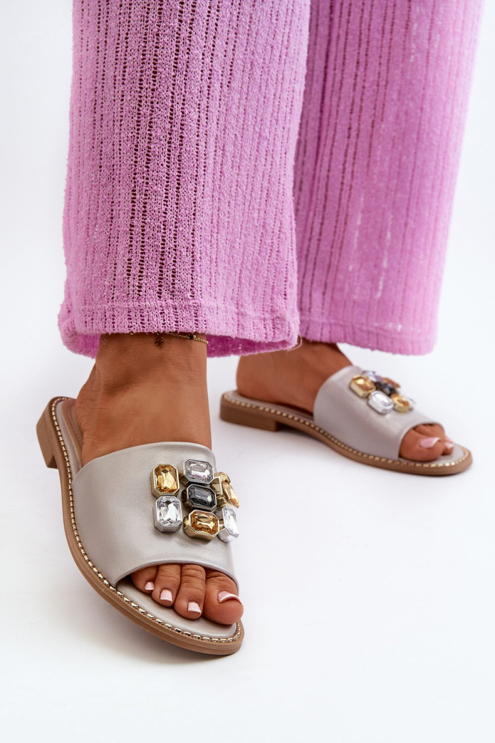 Pantoletten model 198613 Step in style