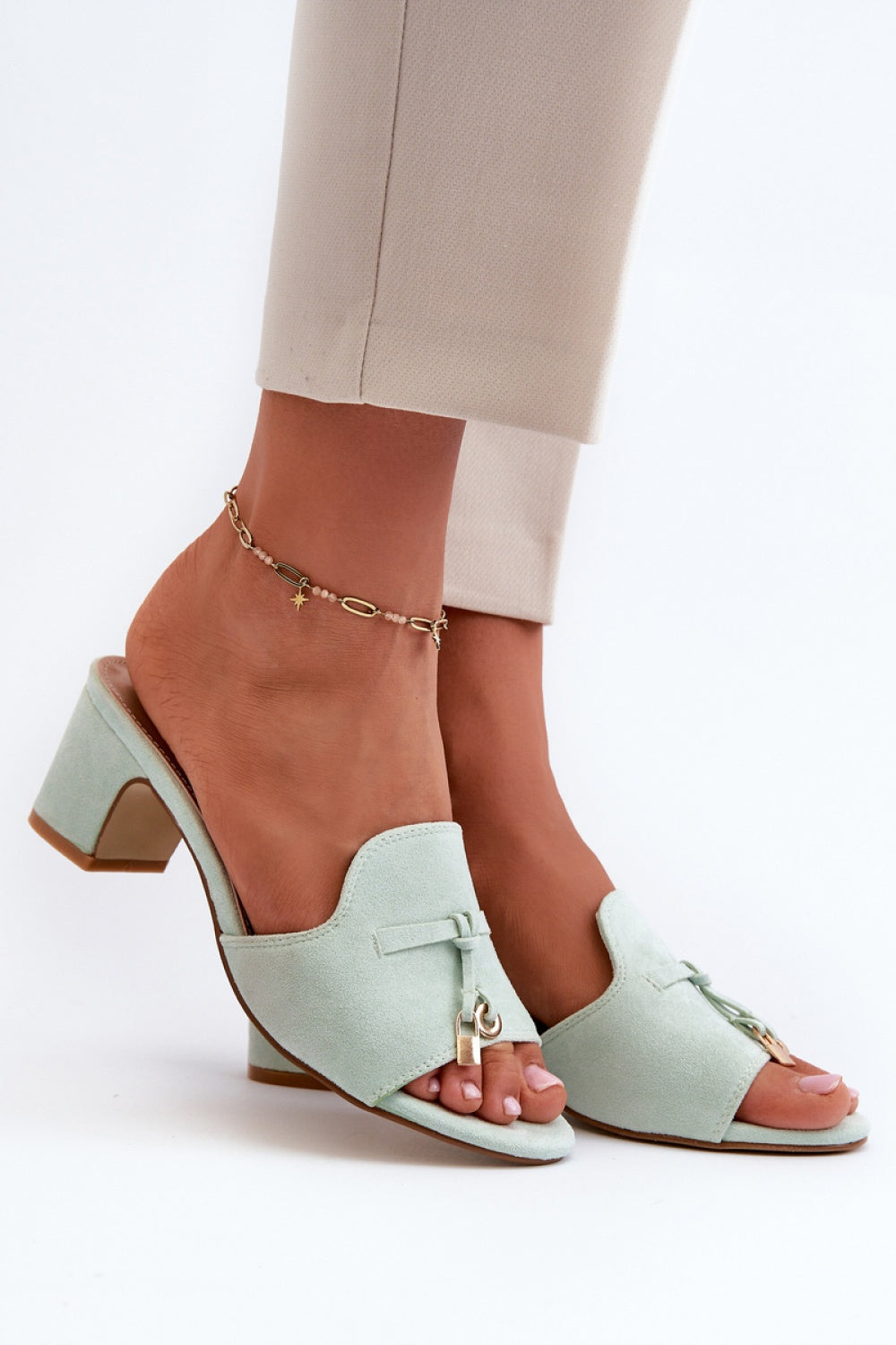 Mules model 198675 Step in style