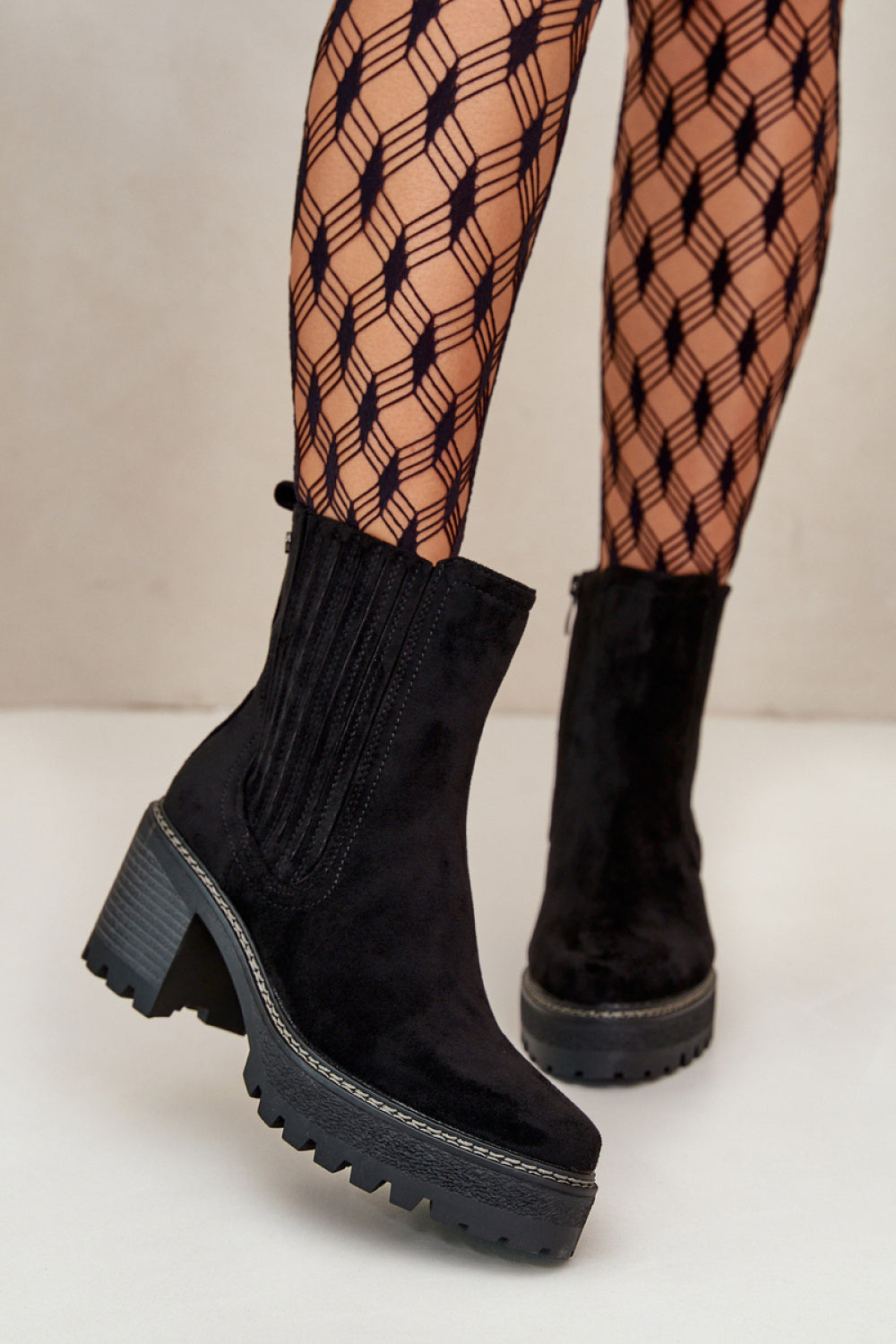 Ankle boots with heels model 199299 Step in style