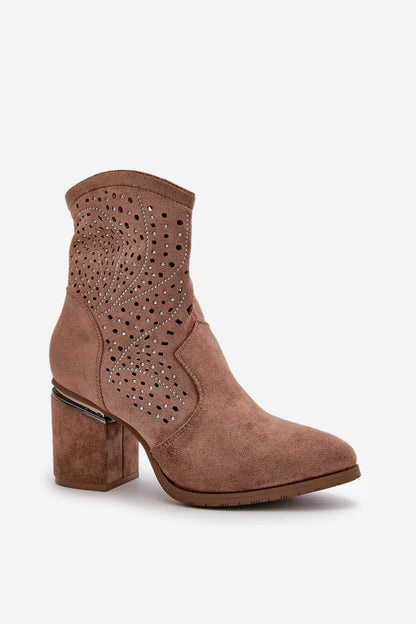 Ankle boots with heel model 199323 Step in style