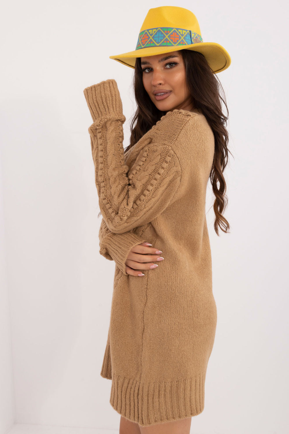 Long-sleeved sweater model 199601 Badu