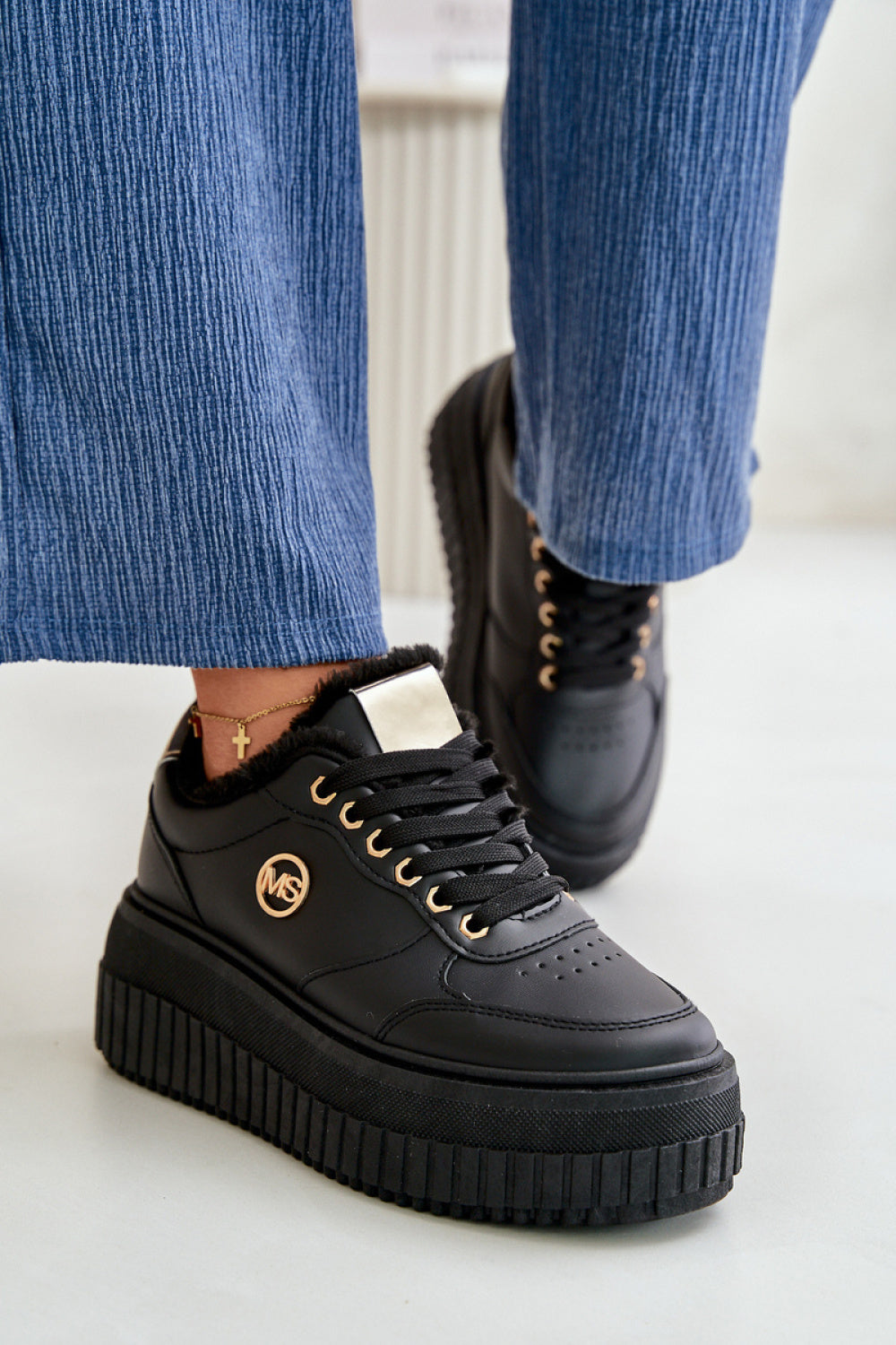Sports shoes model 199887 Step in style