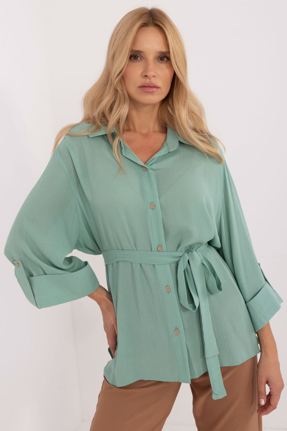 Women's shirt model 200314 Lakerta
