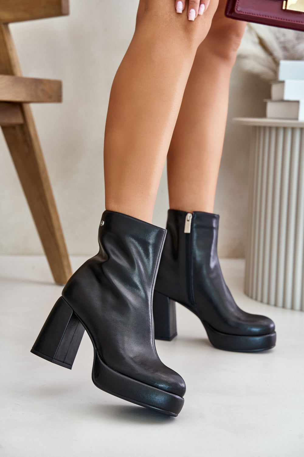 Ankle boots with heel model 201535 Step in style