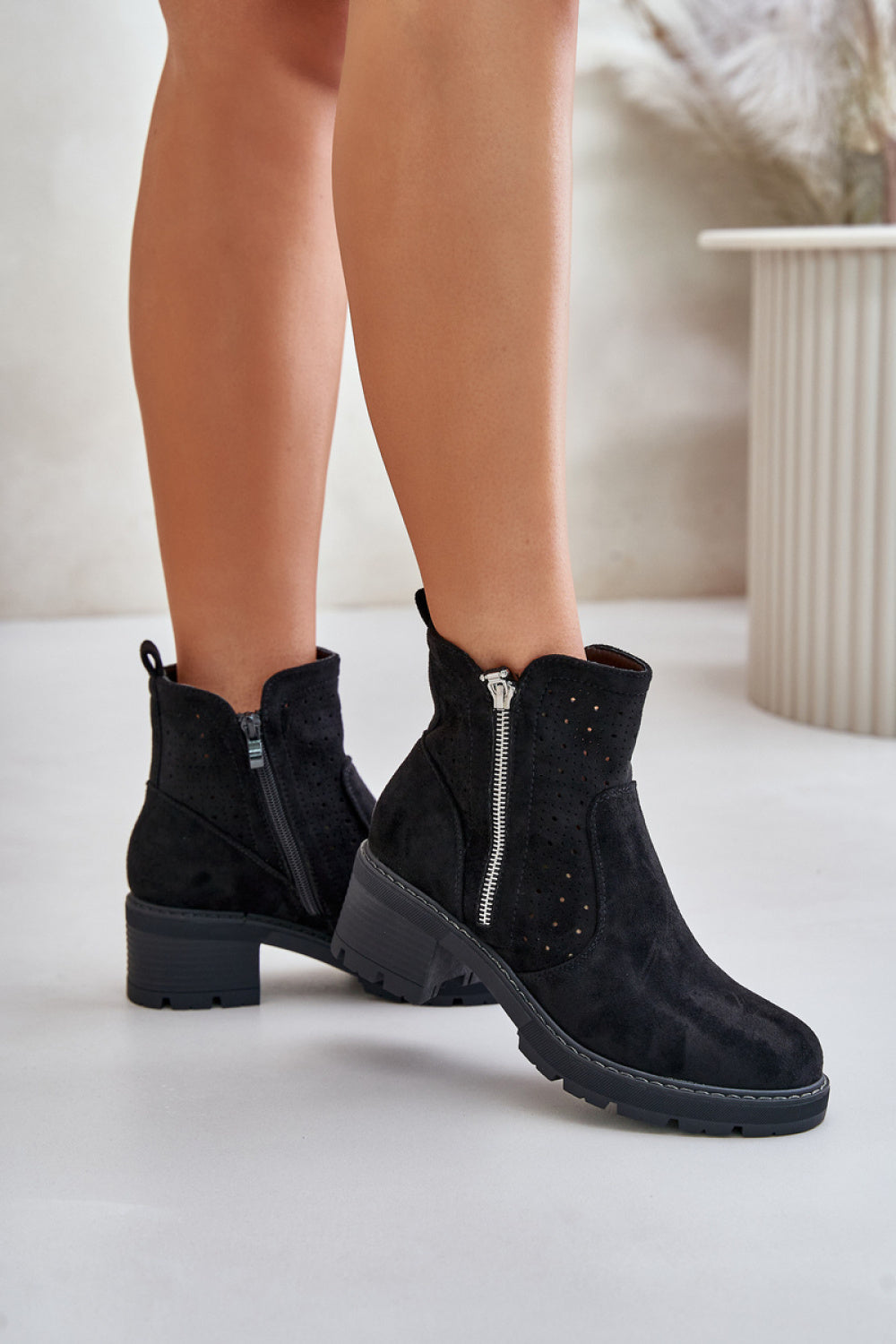 Ankle Boots with Heel Model 201883 Step in style