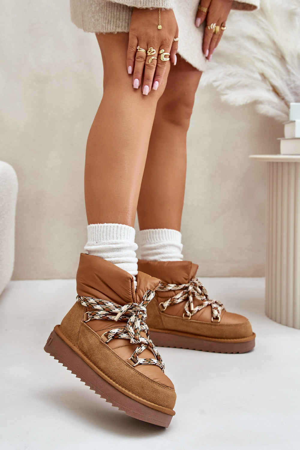 Snowshoes model 202208 Step in style