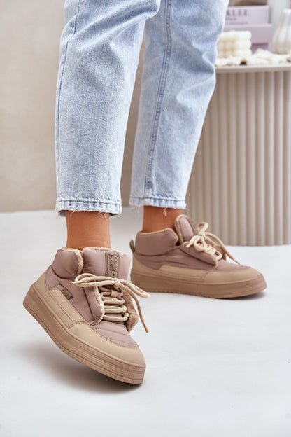 Sports shoes model 202232 Step in style