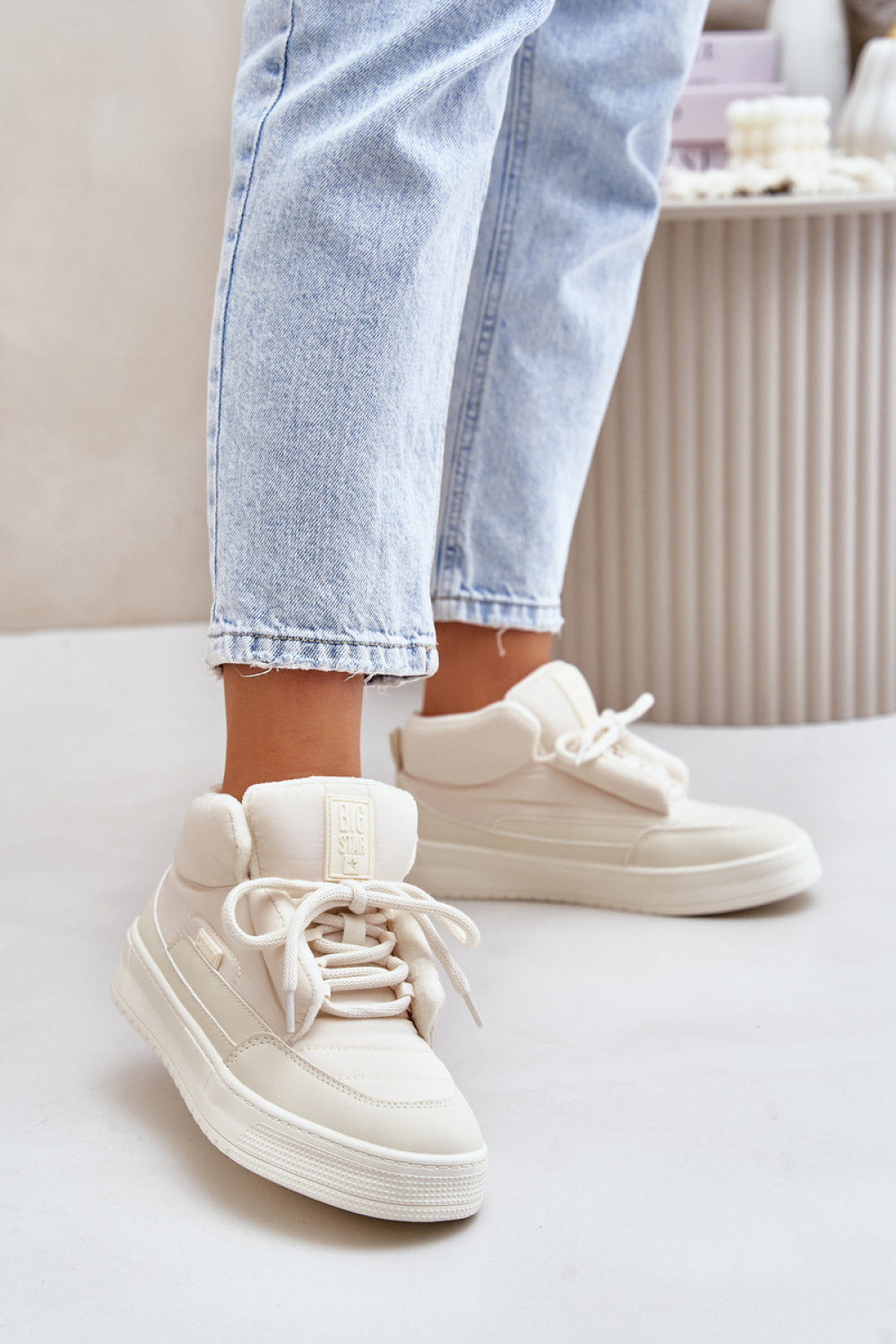 Sports shoes model 202233 Step in style