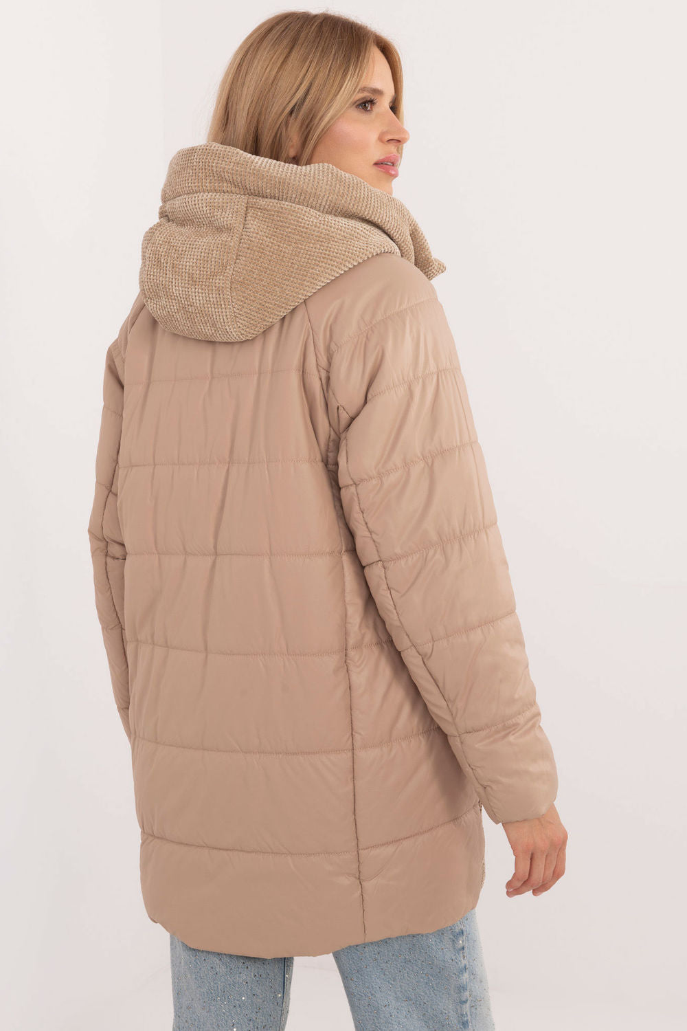 Jacke model 202251 MBM