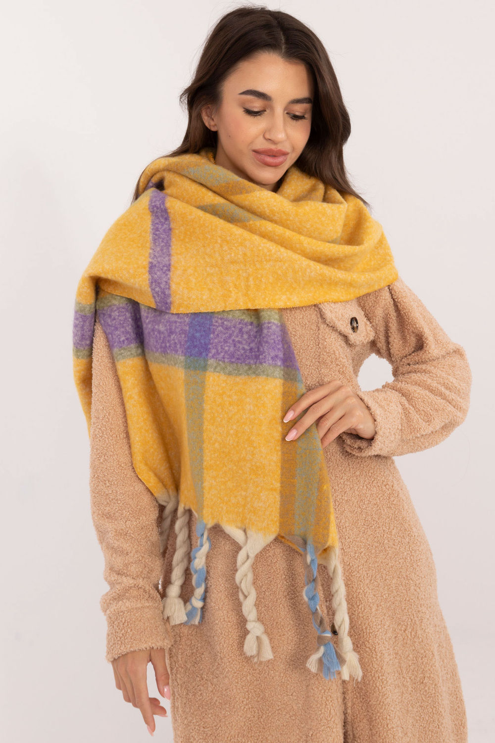 Scarf model 202574 AT