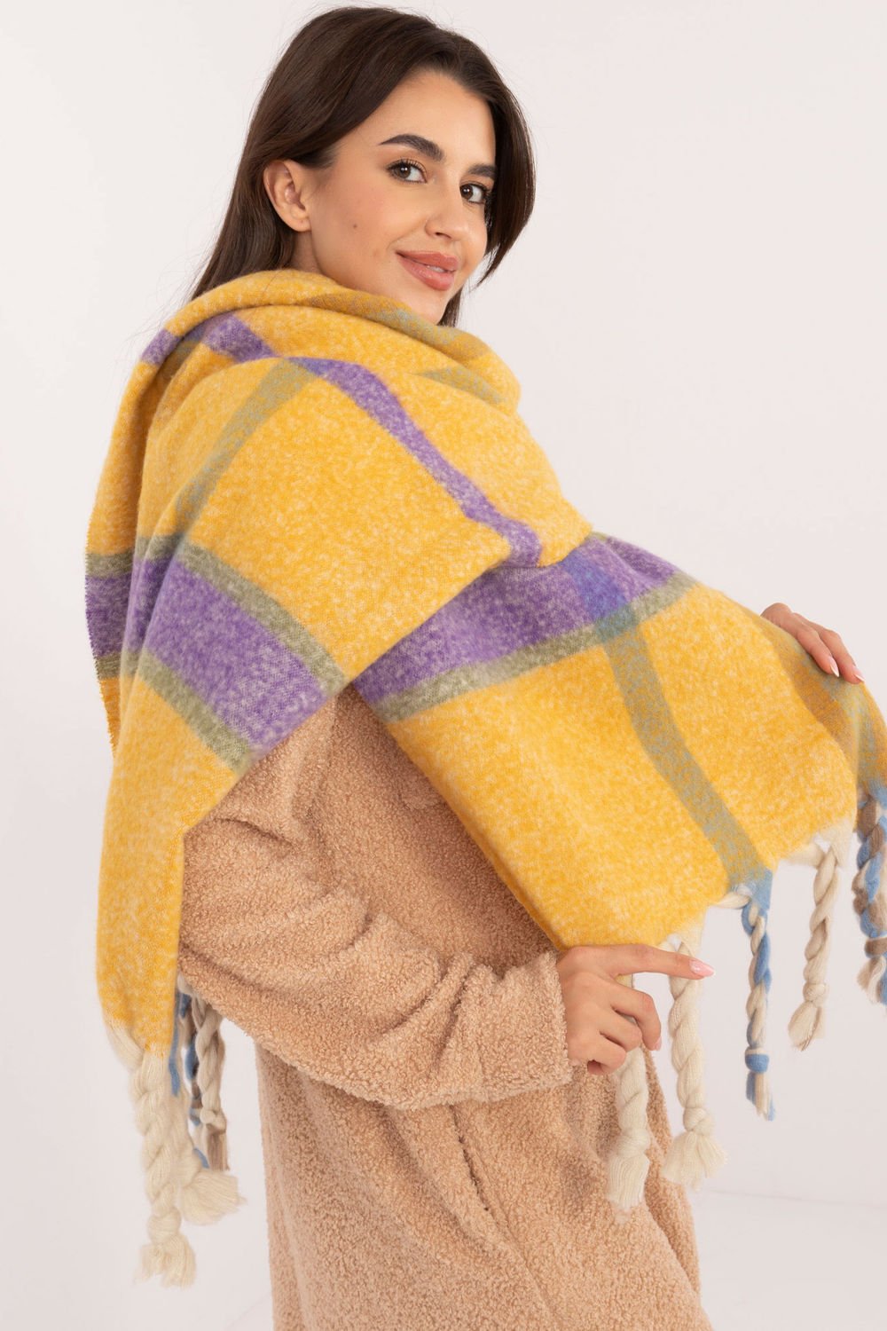 Scarf model 202574 AT