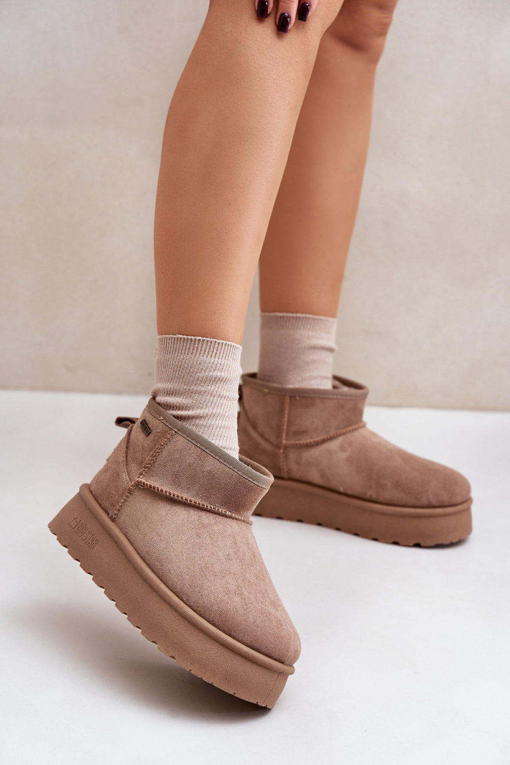 Snowshoes model 202618 Step in style