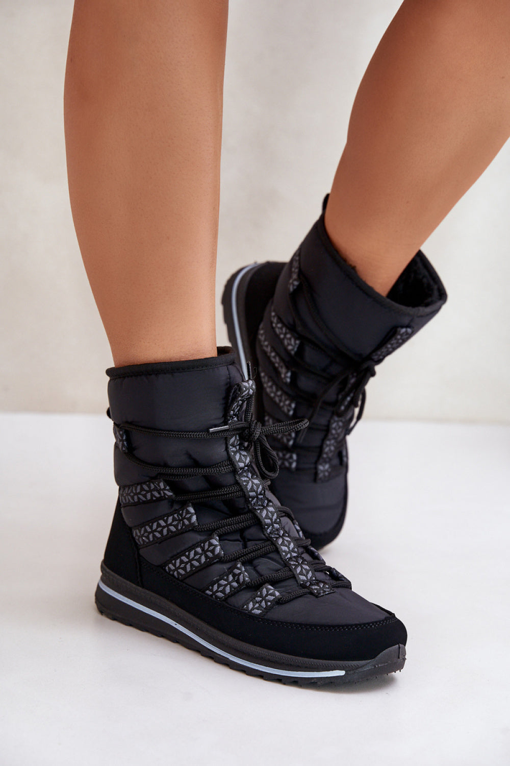 Snowshoes model 202627 Step in style