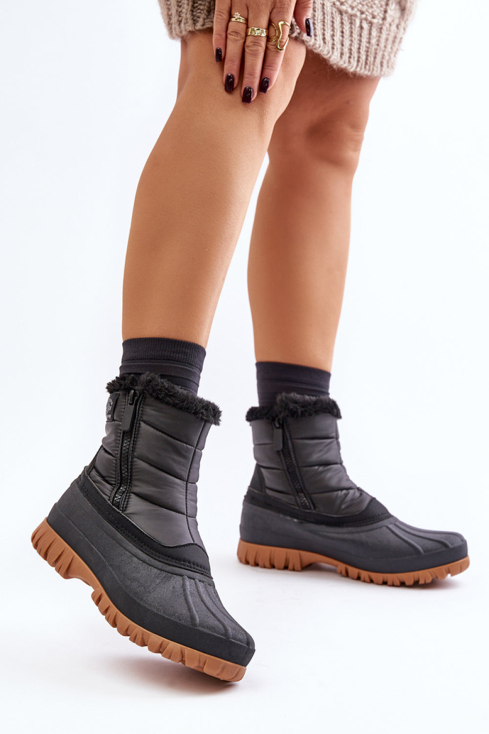 Snowshoes model 202631 Step in style