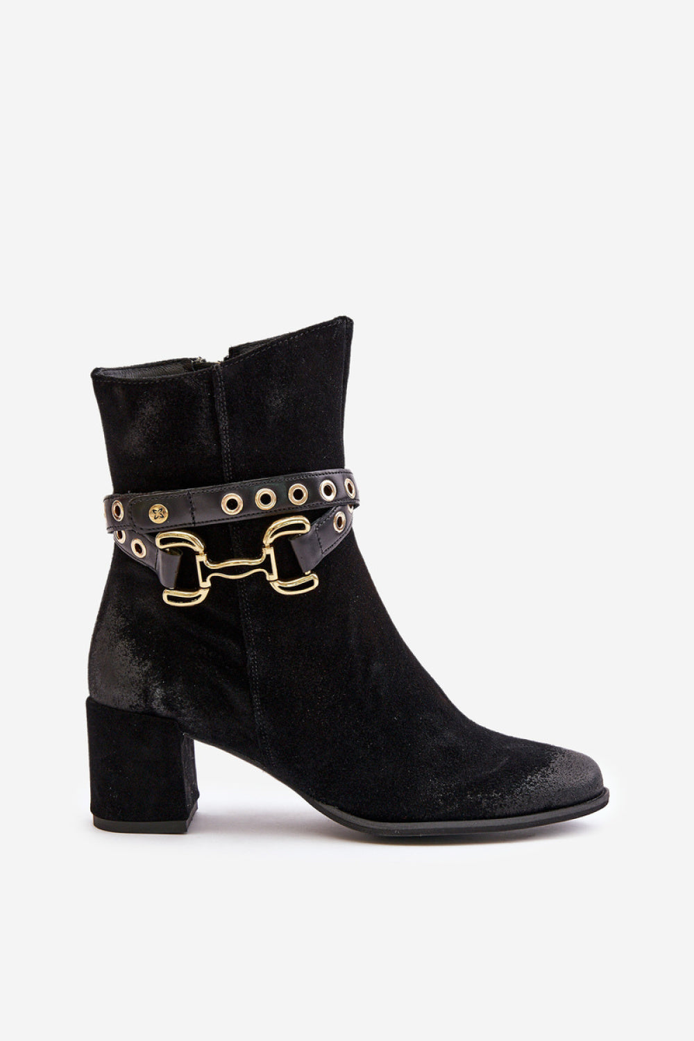 Ankle boots with heel model 202648 Step in style