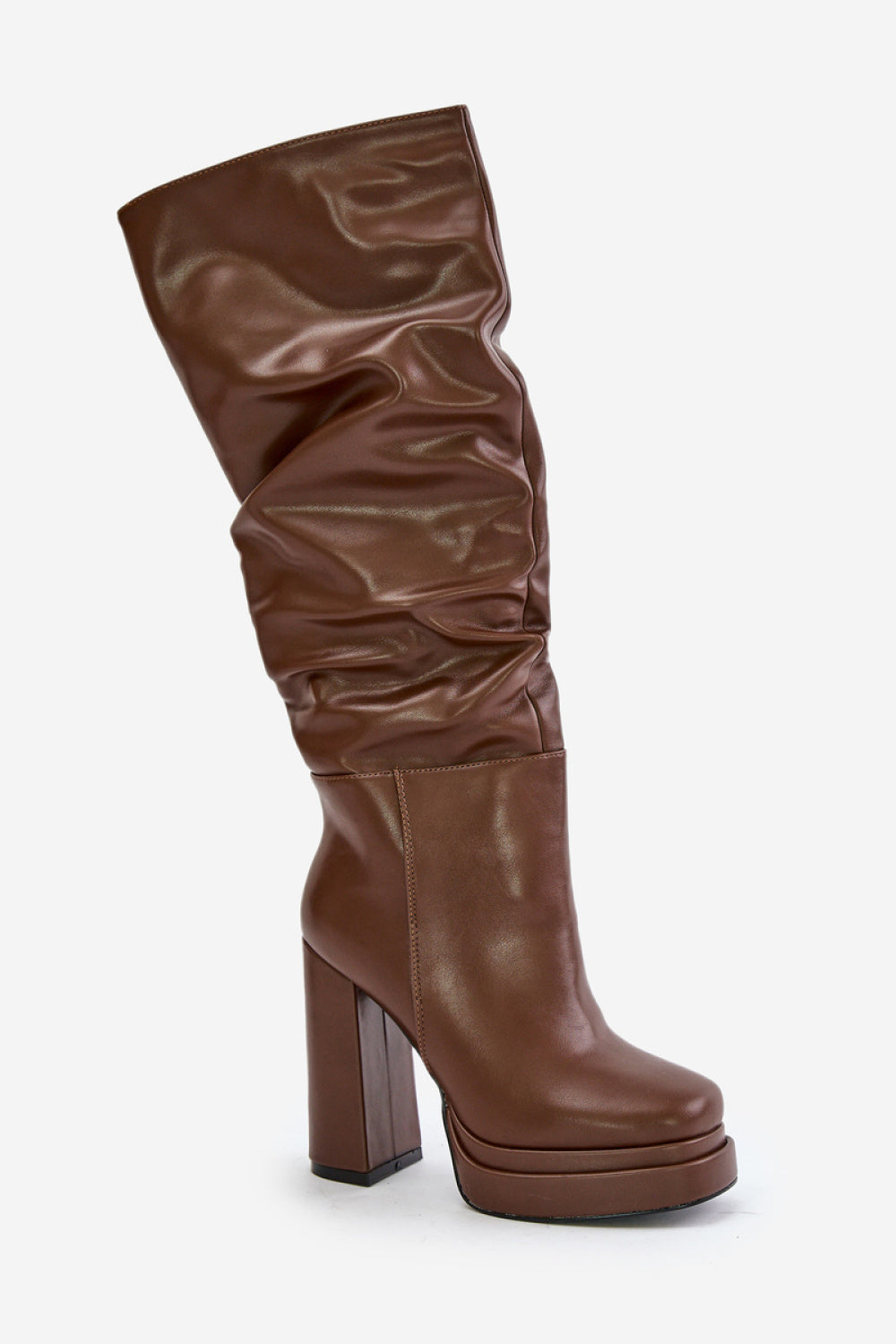 Boots with heels model 202730 Step in style