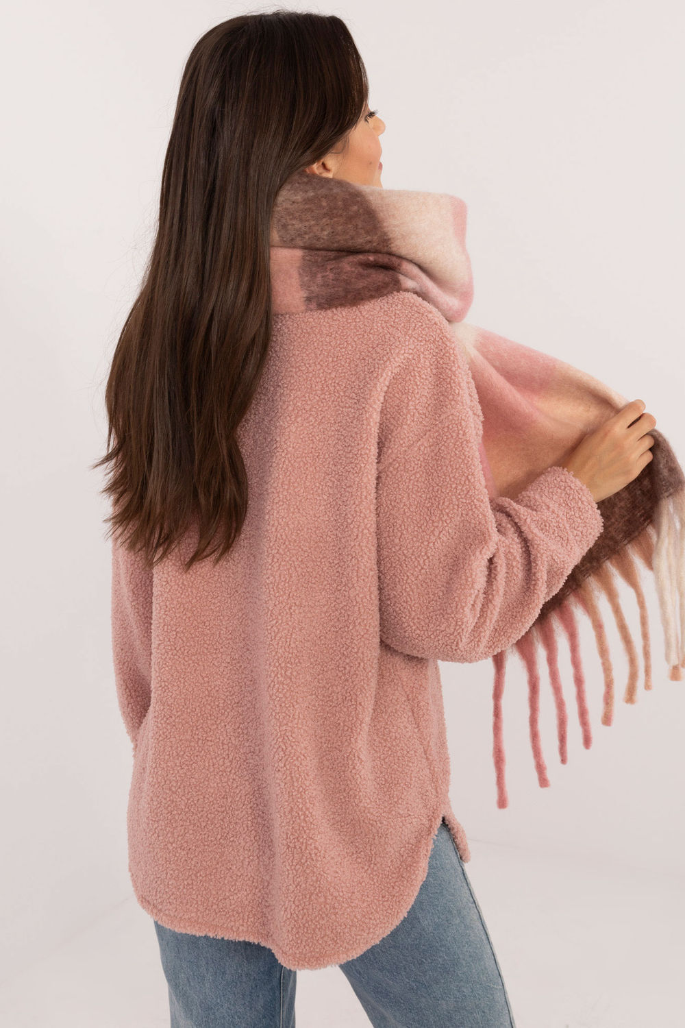 Scarf model 203179 AT