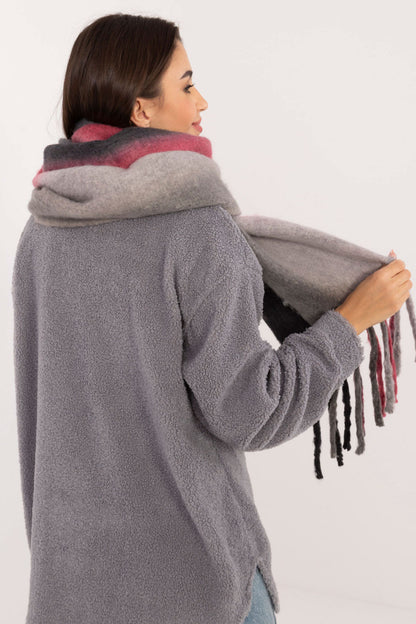 Scarf model 203182 AT