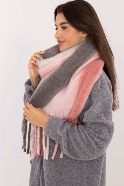 Scarf model 203184 AT