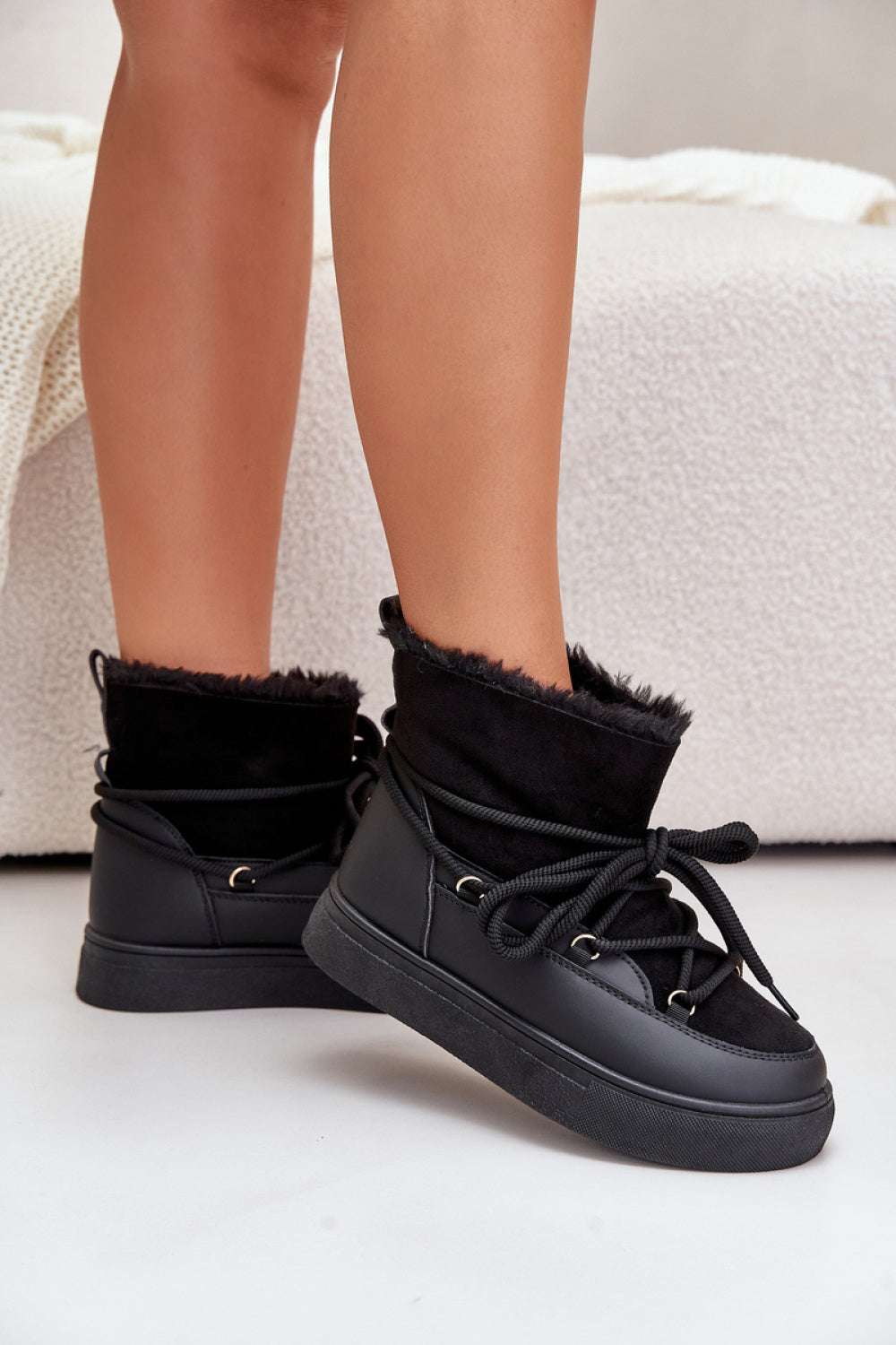 Snowshoes model 203550 Step in style