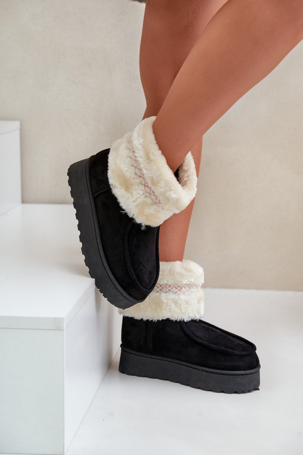 Snowshoes model 203562 Step in style