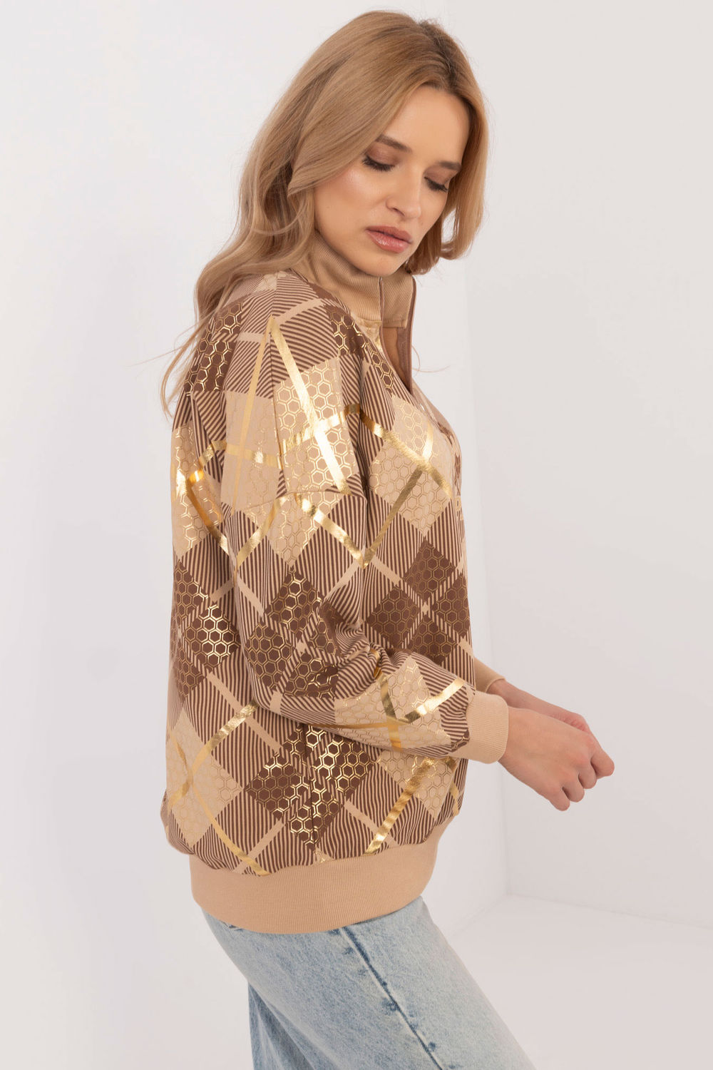 Sweater Model 203684 Factory Price