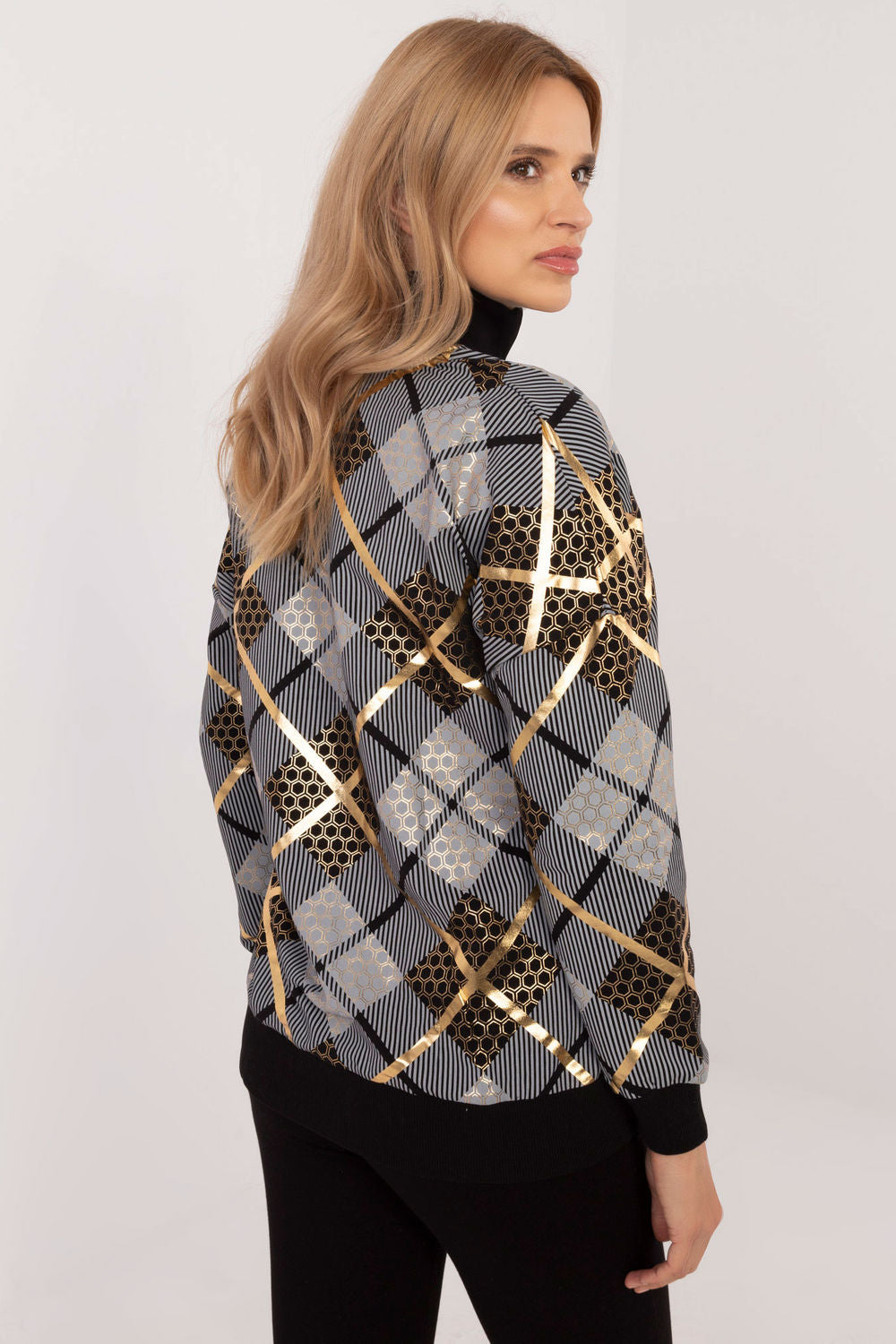 Sweater Model 203685 Factory Price